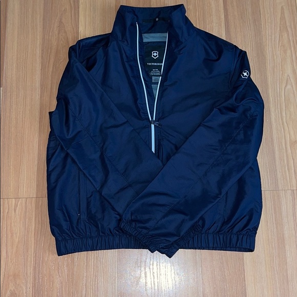 Victorinox Windbreaker - Picture 1 of 1
